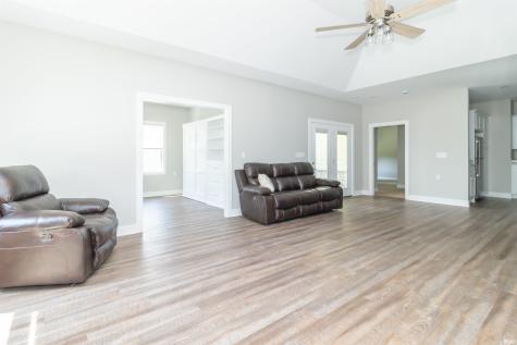 307 Blue River Drive Knightstown IN 46148