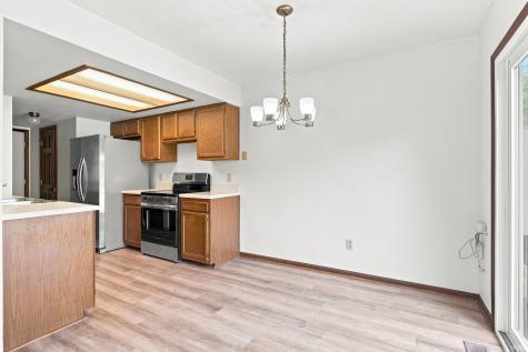 5005 Pinebrook Drive Fort Wayne IN 46804