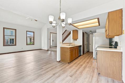 5005 Pinebrook Drive Fort Wayne IN 46804