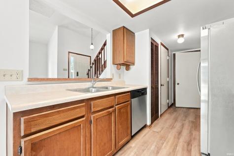 5005 Pinebrook Drive Fort Wayne IN 46804