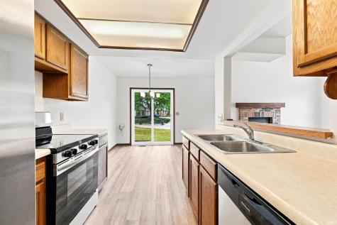 5005 Pinebrook Drive Fort Wayne IN 46804