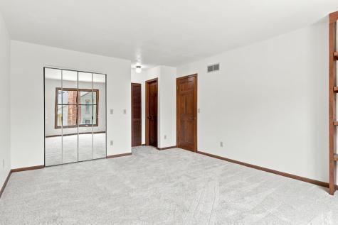 5005 Pinebrook Drive Fort Wayne IN 46804