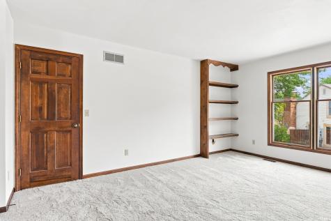 5005 Pinebrook Drive Fort Wayne IN 46804