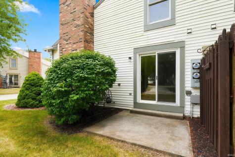 5005 Pinebrook Drive Fort Wayne IN 46804
