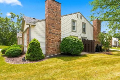 5005 Pinebrook Drive Fort Wayne IN 46804