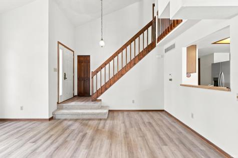 5005 Pinebrook Drive Fort Wayne IN 46804