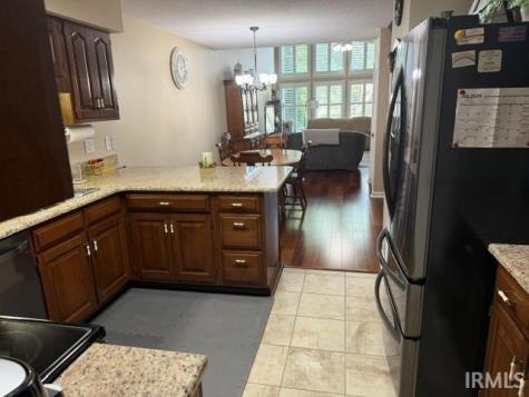 407 Francis Avenue Court Terre Haute IN 47804