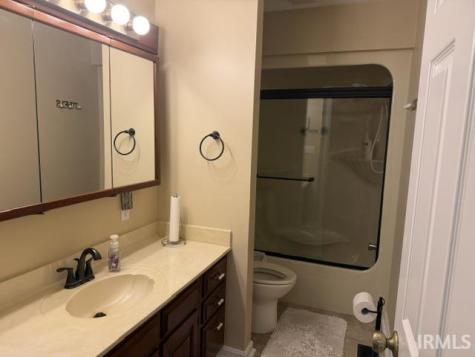 407 Francis Avenue Court Terre Haute IN 47804