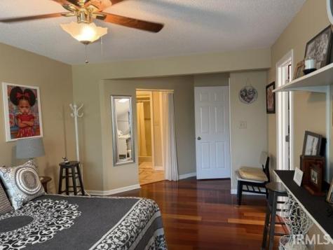 407 Francis Avenue Court Terre Haute IN 47804