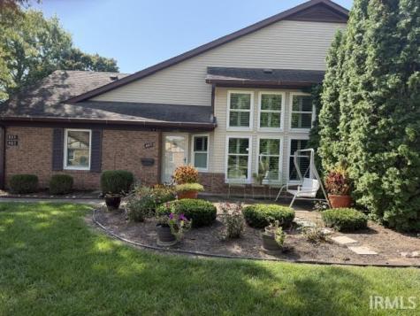 407 Francis Avenue Court Terre Haute IN 47804