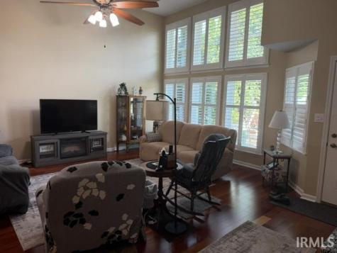 407 Francis Avenue Court Terre Haute IN 47804