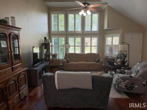 407 Francis Avenue Court Terre Haute IN 47804