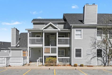 1433 N Oakhill Drive South Bend IN 46637