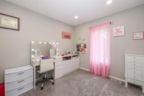 7024 Thamesford Drive Fort Wayne IN 46835