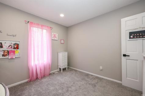 7024 Thamesford Drive Fort Wayne IN 46835