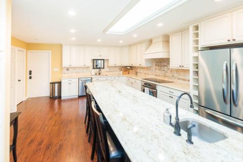 606 W Soutar Drive Bloomington IN 47403