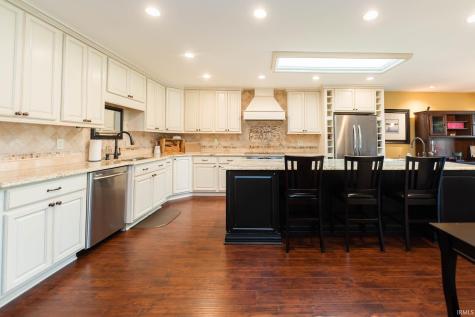 606 W Soutar Drive Bloomington IN 47403