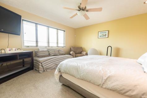 606 W Soutar Drive Bloomington IN 47403