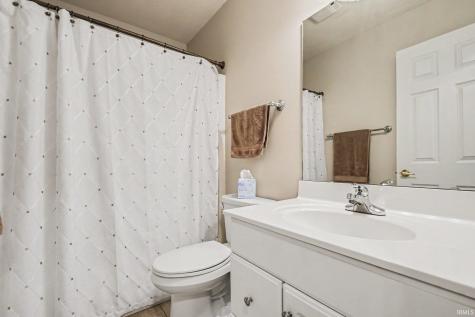17829 Bay Hill Drive South Bend IN 46635