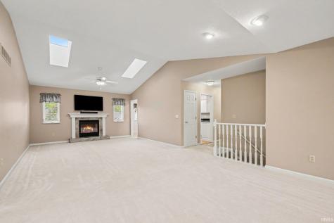 17829 Bay Hill Drive South Bend IN 46635