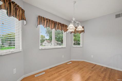 17829 Bay Hill Drive South Bend IN 46635