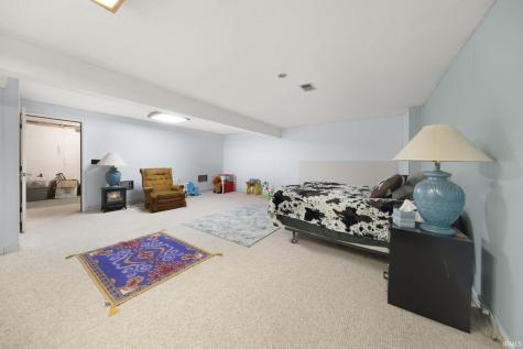 2127 Bayside Court Fort Wayne IN 46804