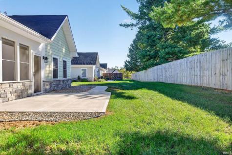 307 Blue River Drive Knightstown IN 46148