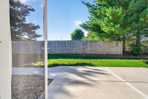 307 Blue River Drive Knightstown IN 46148