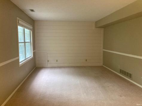 3871 S Laurel Court Bloomington IN 47401