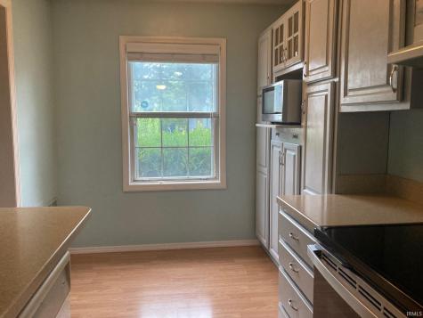 3871 S Laurel Court Bloomington IN 47401