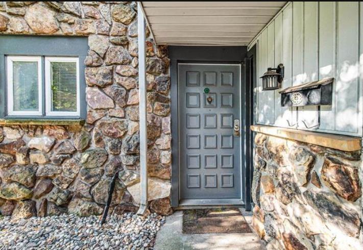 18200 Stoneridge Street South Bend IN 46637