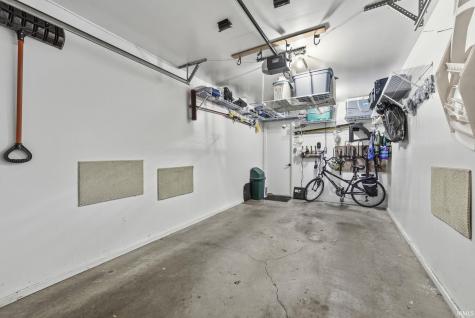 800 E Arthur Street Warsaw IN 46580