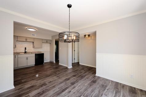 5511 S Wayne Avenue Fort Wayne IN 46807