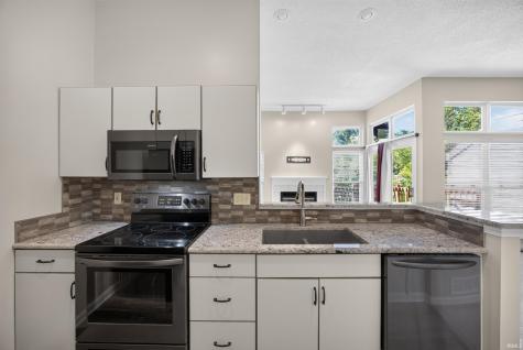 9676 S Bay Pointe Drive Bloomington IN 47401