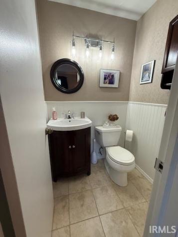 3829 S Laurel Court Bloomington IN 47401