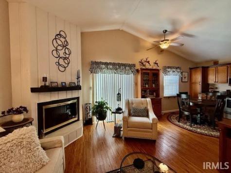 3829 S Laurel Court Bloomington IN 47401