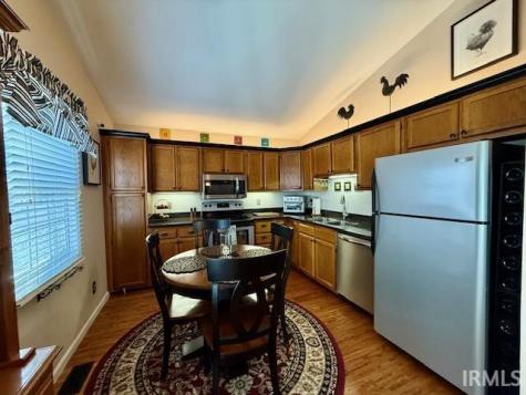 3829 S Laurel Court Bloomington IN 47401