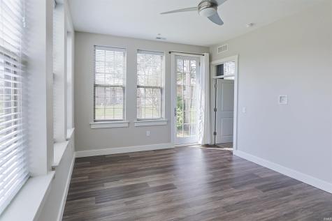 1017 Keenan Court South Bend IN 46615