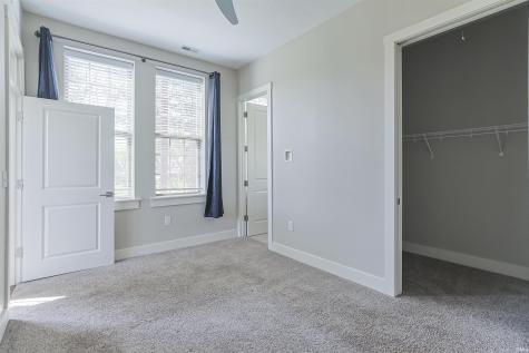 1017 Keenan Court South Bend IN 46615