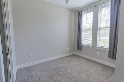 1017 Keenan Court South Bend IN 46615