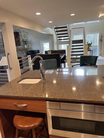 1824 E Waters Edge Drive Bloomington IN 47401