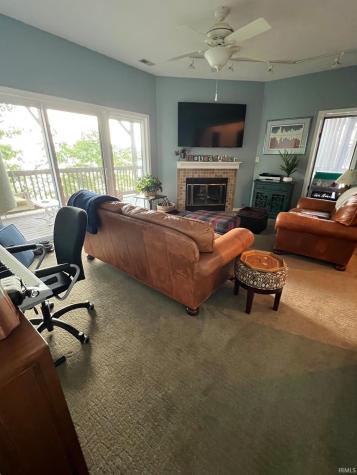 1824 E Waters Edge Drive Bloomington IN 47401