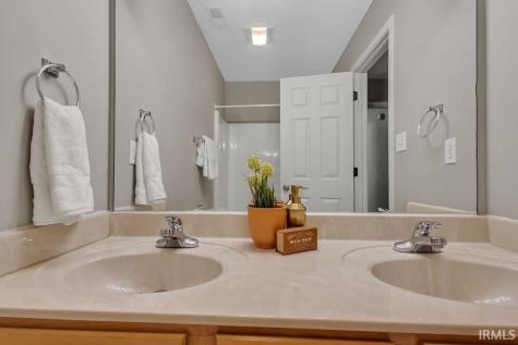 3504 S Oaklawn Circle Bloomington IN 47401