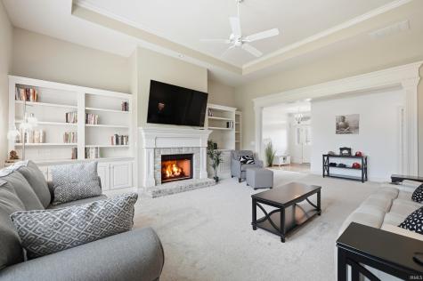 12030 Sycamore Lakes Court Fort Wayne IN 46814