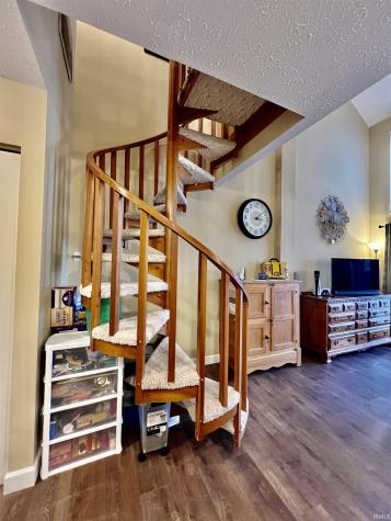 3942 E Eagle Bay Drive Bloomington IN 47401