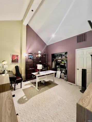 3942 E Eagle Bay Drive Bloomington IN 47401