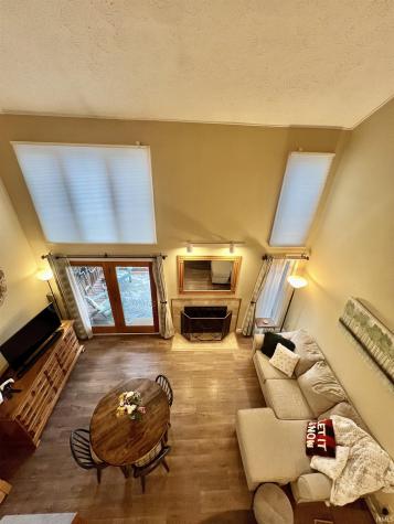 3942 E Eagle Bay Drive Bloomington IN 47401