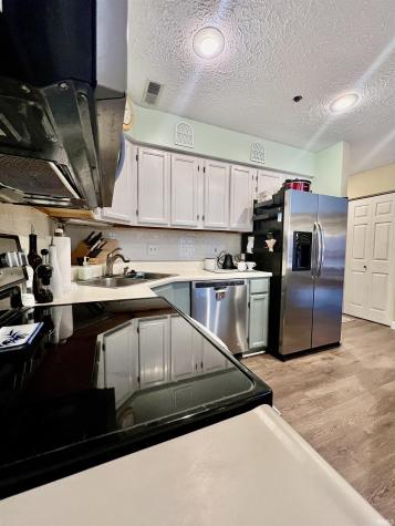 3942 E Eagle Bay Drive Bloomington IN 47401