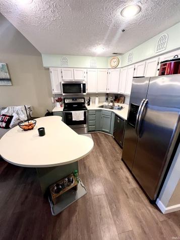 3942 E Eagle Bay Drive Bloomington IN 47401