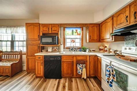 11910 S County Road 800 W Daleville IN 47334